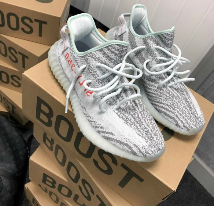 Yeezy Sneakers Pallets