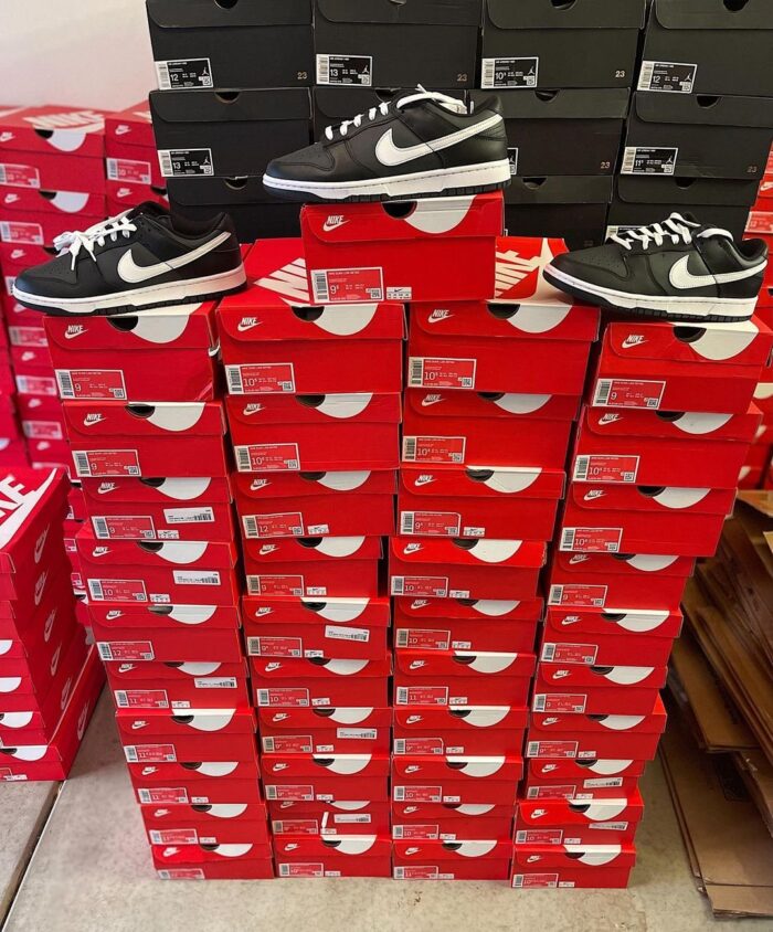 Nike sneakers Pallets - Image 6
